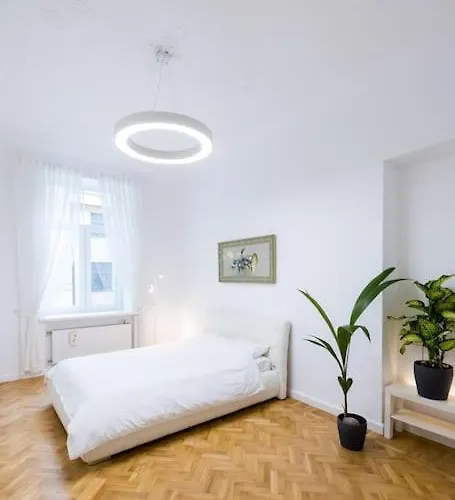 Dzīvoklis Art Nouveau - 210 M2 *