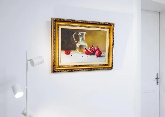 Art Nouveau - 210 M2 *